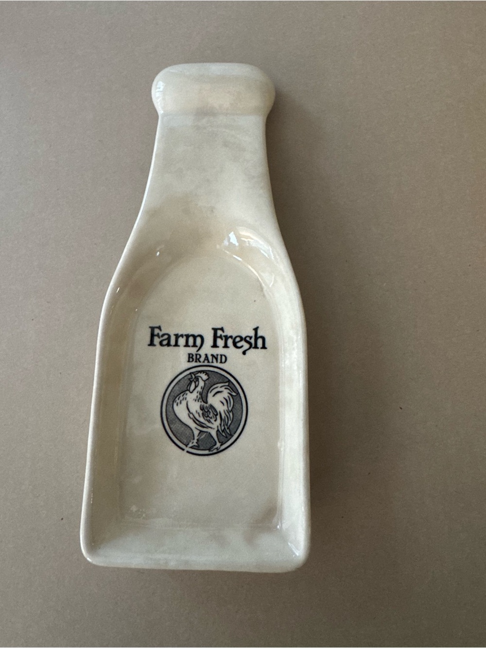 Vintage Farm Fresh Brand Ceramic Milk Bottle Spoon Rest